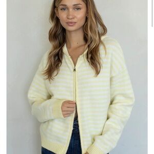 Things between Yellow and White hoodie cardigan
